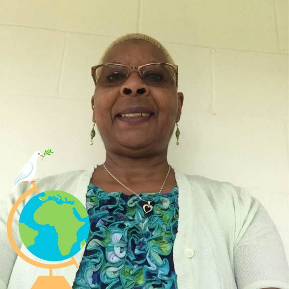 Profile Picture of Phylliss Pullen (@cnanabert) on Poshmark