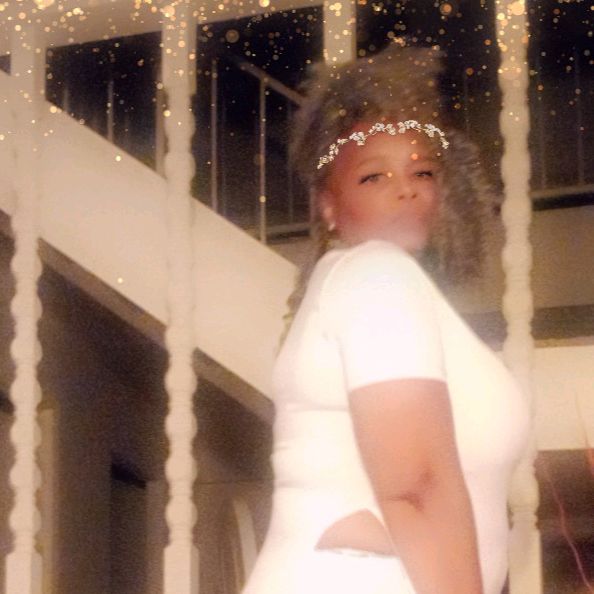 Profile Picture of carolyngoodman1999 Sexy ce 51 (@carolyngoodman1999) on Tiktok