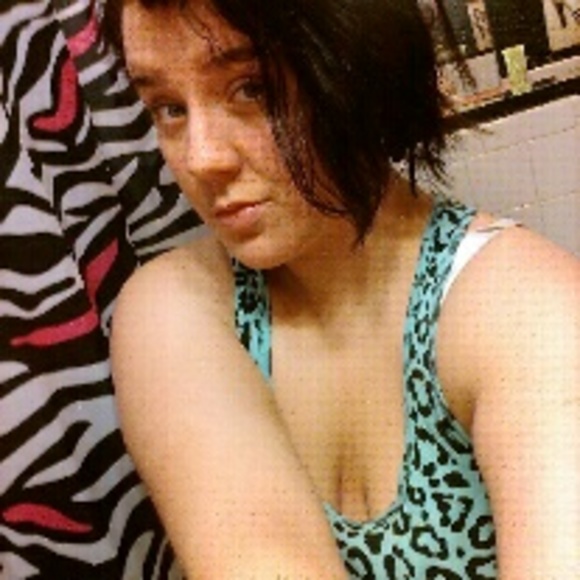 Profile Picture of Gabby Mockerman (@mock2167) on Poshmark