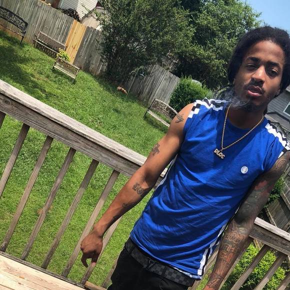 Profile Picture of Derek Fears (@iambigbank1993) on Poshmark