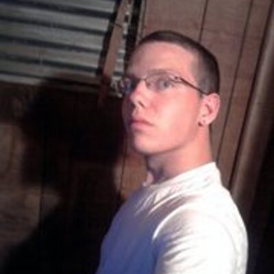Profile Picture of Justin Helm (@PhoenixHelm) on Twitter