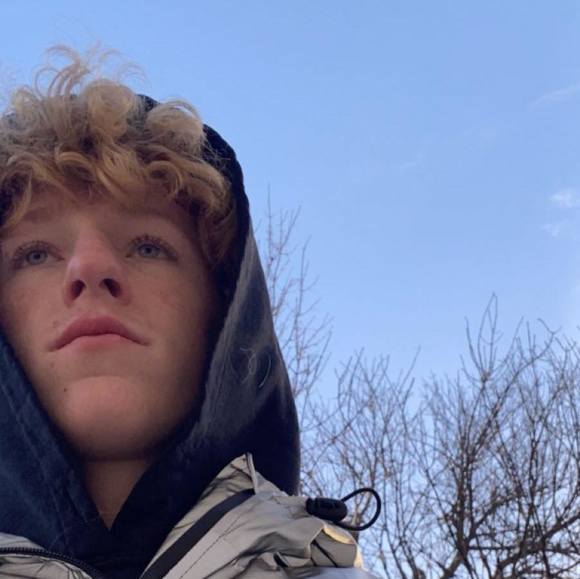 Profile Picture of Aaron Allgood (@aaron_allgood) on Poshmark