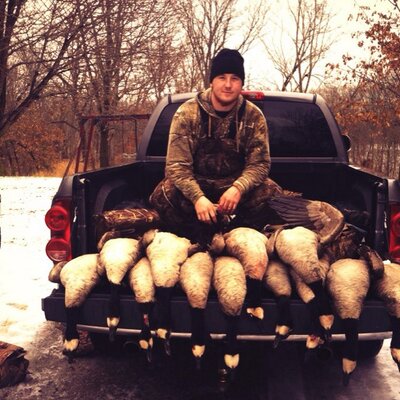 Profile Picture of Chris Clutts (@chrisclutts24) on Twitter