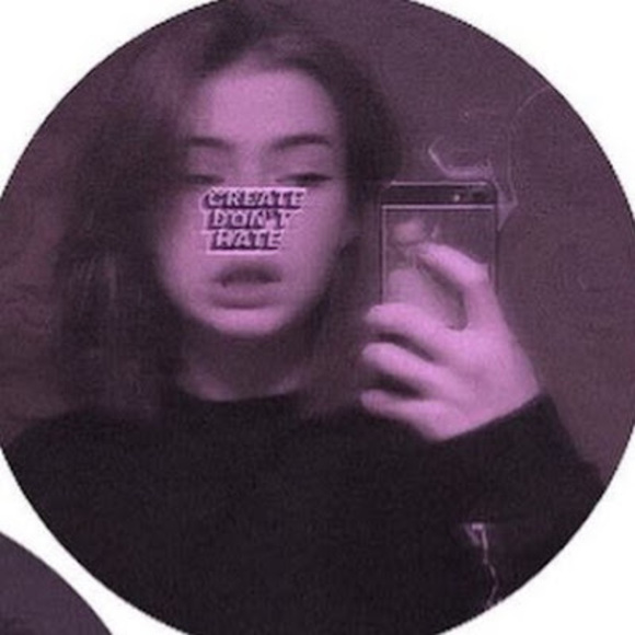 Profile Picture of Abrar Abrar (@queenabrar1223) on Poshmark