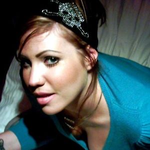 Profile Picture of Chloe Neal (@chloe818) on Myspace