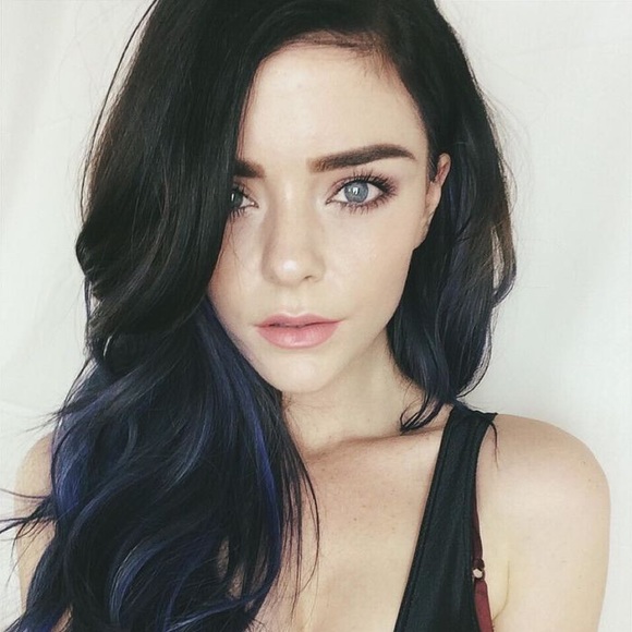 Profile Picture of Thu Minh (@mithu145) on Poshmark