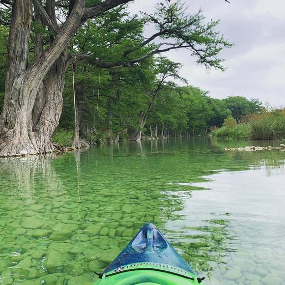 Profile Picture of Christina Lakey (@lakeymama) on Poshmark