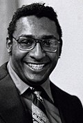 Profile Picture of Ernie Barnes - Wikipediaon Wikipedia