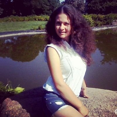 Profile Picture of Kseniya Tkachenko (@ksyu4764) on Twitter