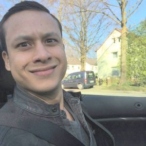 Profile Picture of Thomas Rossow (@TomacMoneysack) on Twitter
