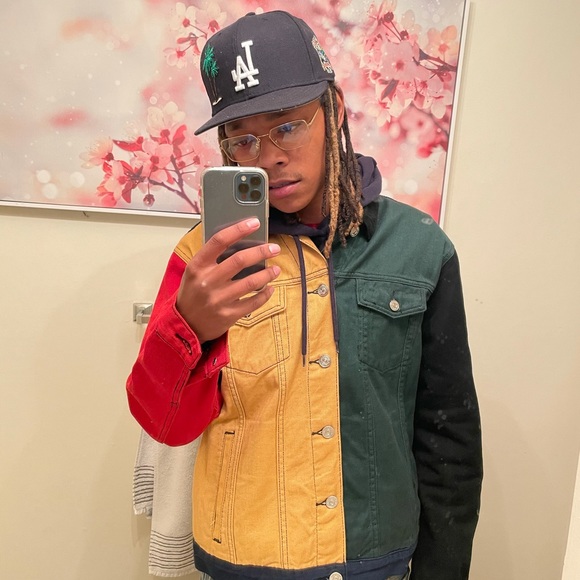 Profile Picture of Khalil Allen (@younggod816) on Poshmark