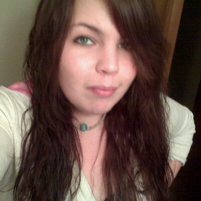 Profile Picture of Hillary Walsh (@hillaryAwalsh) on Twitter