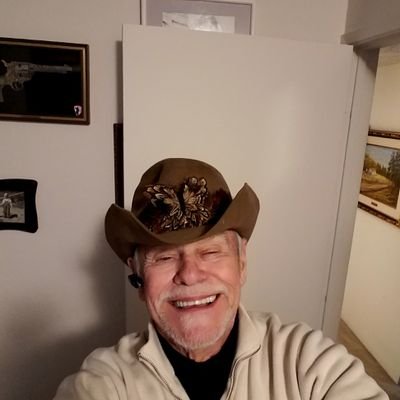 Profile Picture of Jon Chisholm (@ChisholmJon) on Twitter
