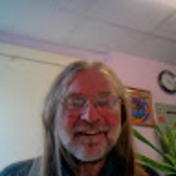 Profile Picture of Wesley Hohfeld (@whohfeld) on Poshmark