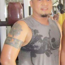 Profile Picture of Jon Alvis Abad (@jonnymorris86) on Twitter