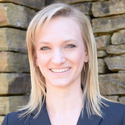 Profile Picture of Leslie Helms (@HelmsHomes) on Twitter