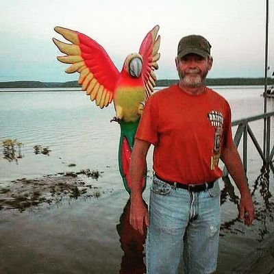 Profile Picture of Phillip Holcomb (@PhillipHolcomb7) on Twitter