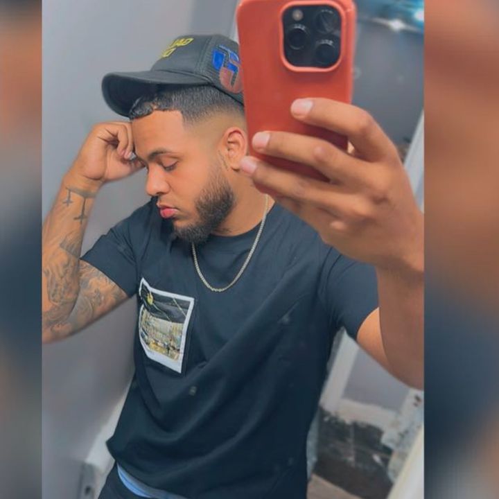 Profile Picture of Gregory Valdez (@negro_mlon) on Tiktok