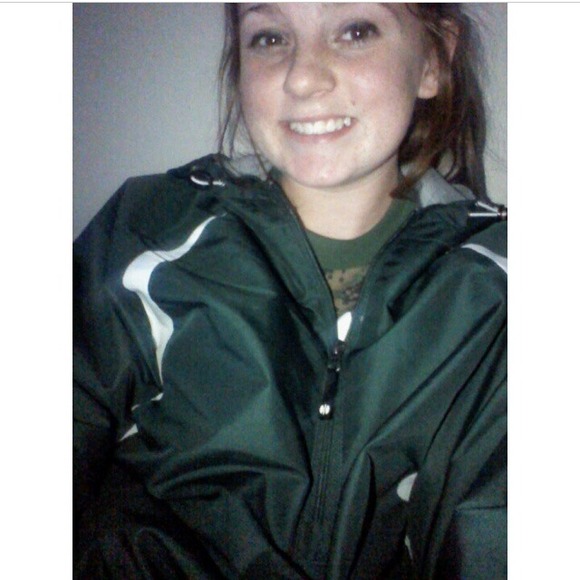 Profile Picture of Celeste Sarzynski (@xocel) on Poshmark
