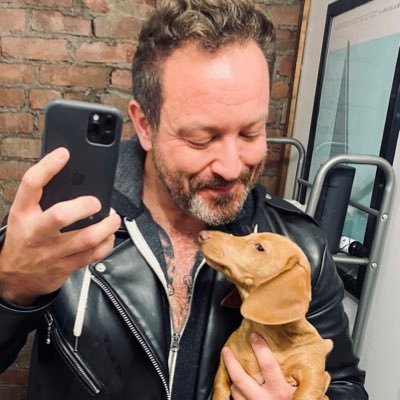 Profile Picture of Pants Pantsley (@okpants) on Twitter