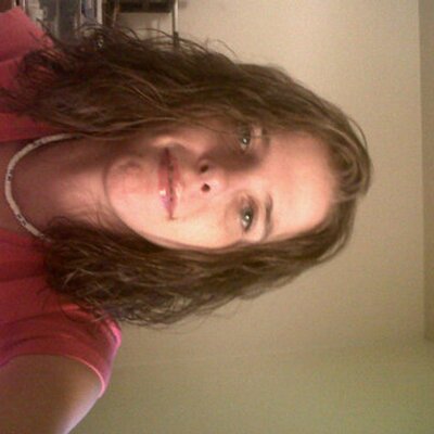 Profile Picture of Peggy (@jay_luc_key) on Twitter