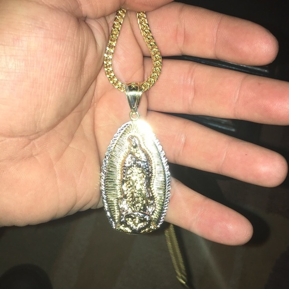 Profile Picture of Mark Compos (@texasman8272) on Poshmark