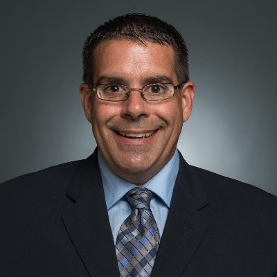 Profile Picture of Dr. Scott Cheatham (@sportsmed_pt) on Twitter