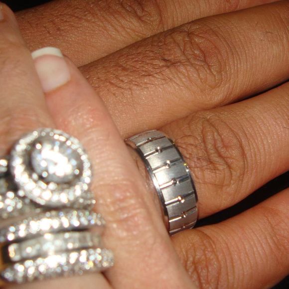 Profile Picture of Aysheh Barakeh (@ayshehbarakeh) on Poshmark