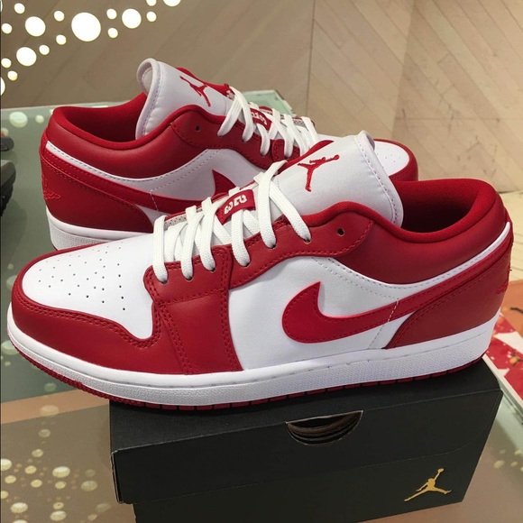 Profile Picture of Louie Gerbolingo (@louiegerbolingo) on Poshmark