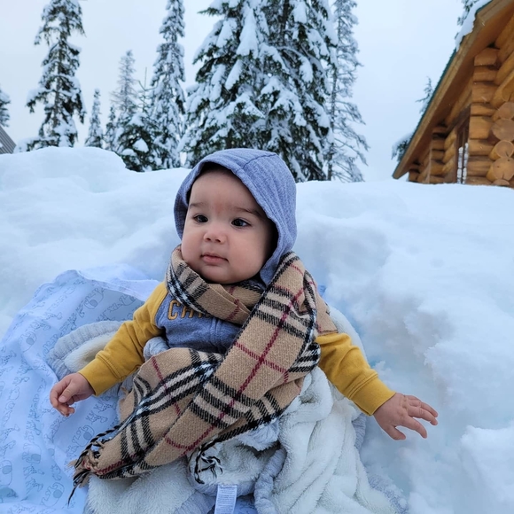 Profile Picture of Juan Mendivil (@juanmendivil) on Poshmark