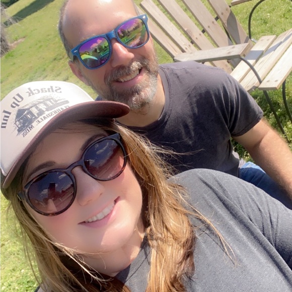 Profile Picture of Leah Gregory (@leah3780) on Poshmark