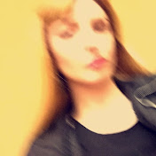 Profile Picture of Em Becht (@EmBecht) on Youtube