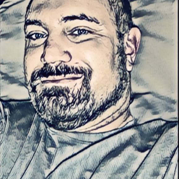 Profile Picture of Adam Buie (@adamb_12341) on Poshmark