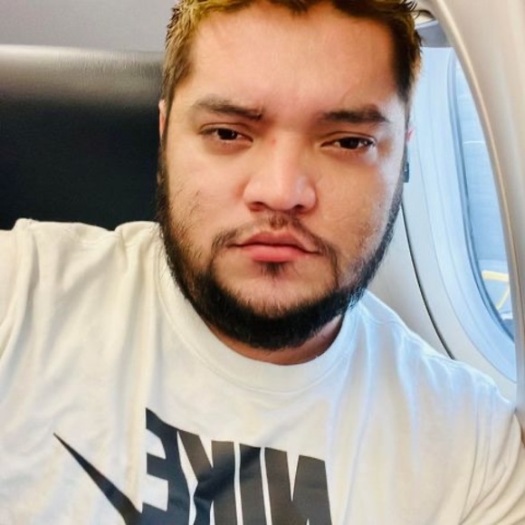 Profile Picture of Luis Matus (@luismatus) on Poshmark