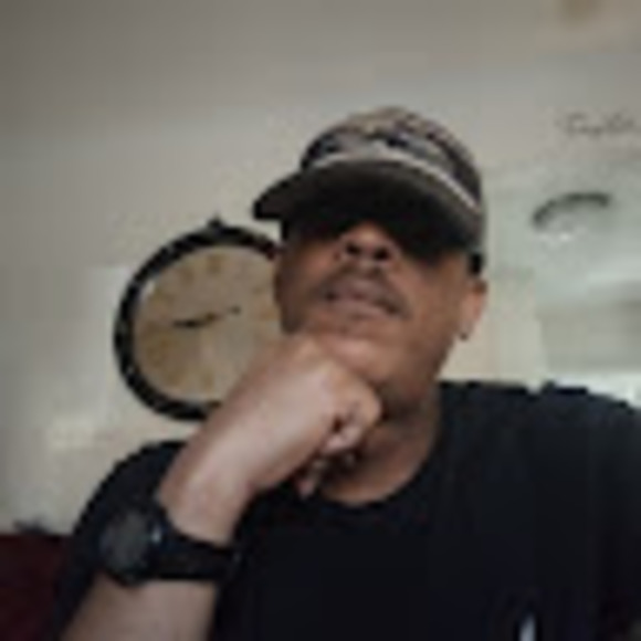 Profile Picture of Tony Harrell (@tonelow_1000) on Poshmark