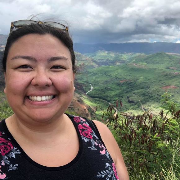 Profile Picture of Kelina Imamura (@kelinai) on Poshmark