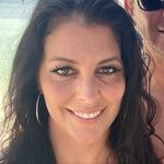 Profile Picture of Lindsay Ray (@lindsayaray) on Instagram