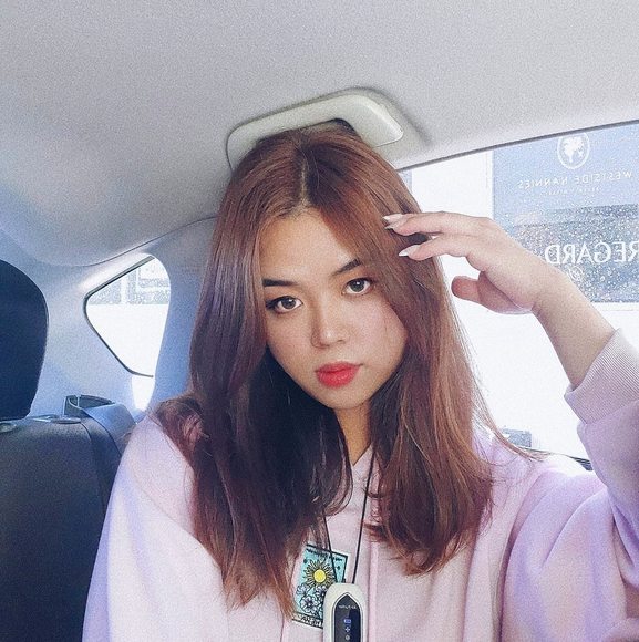 Profile Picture of Dara Tibayan (@dara8519) on Poshmark