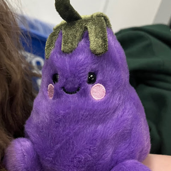 Profile Picture of Boop Boop (@grayll) on Poshmark