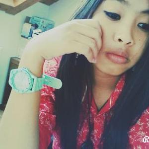 Profile Picture of Rhovie Mae Bagasol (@MaeRhovie) on Twitter