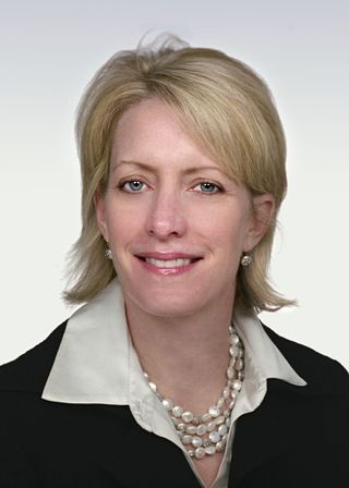 Profile Picture of Shelly Dickon Wikipedia