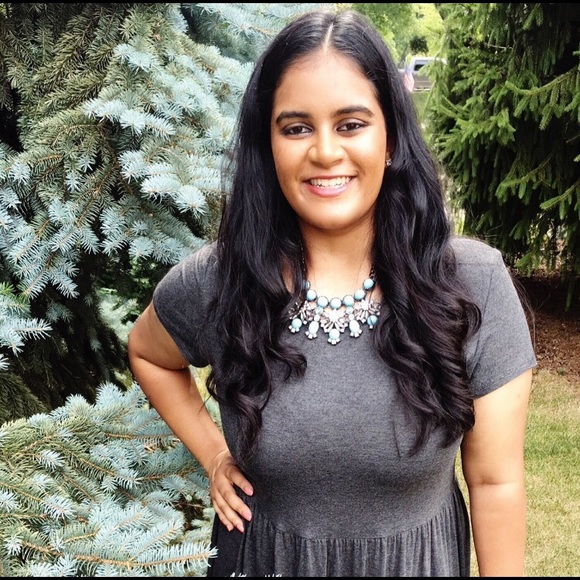 Profile Picture of Shrina Patel (@shrina4) on Poshmark