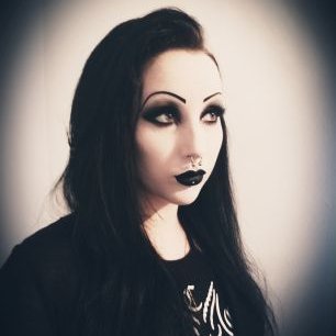 Profile Picture of Miss_Morgue (@MissMorgue2) on Twitter