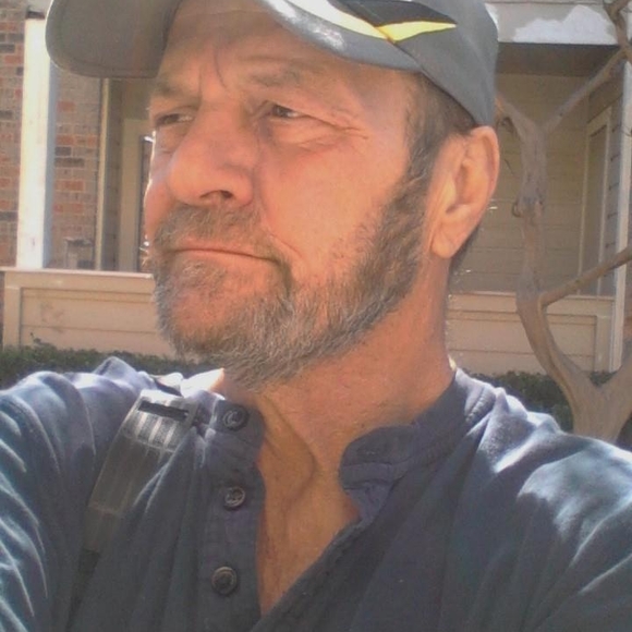 Profile Picture of Mark Dupree (@markdupree) on Poshmark