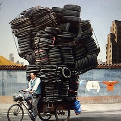 Profile Picture of Alexander De Sousa (@cyberalexander) on Twitter