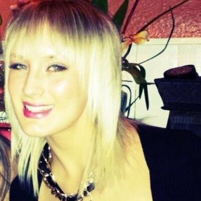 Profile Picture of Lucy Sims (@lucyellrose) on Twitter