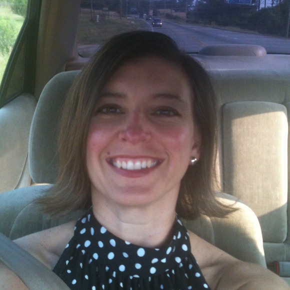 Profile Picture of Kim Whelchel (@kimmiej25) on Poshmark