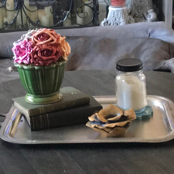 Profile Picture of Isabella Javornik (@marbeledchina) on Poshmark