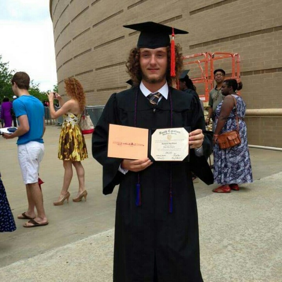 Profile Picture of Dustin Chapman (@dchapman2015) on Poshmark