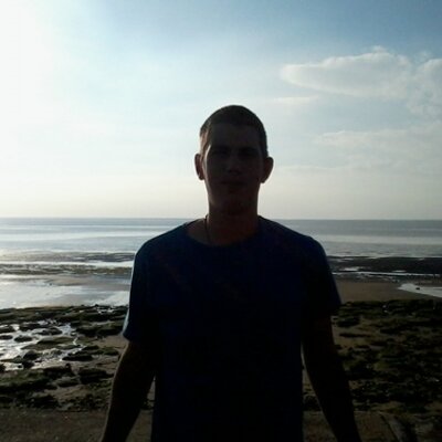 Profile Picture of Scott Collinson (@scottybuh) on Twitter